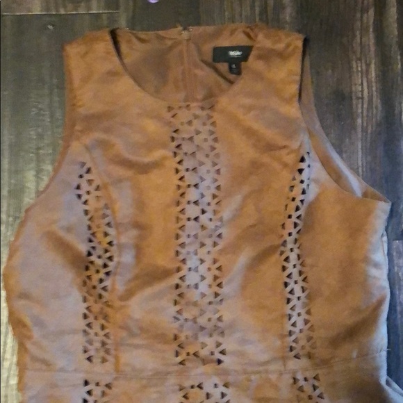 Brown Knee Length Dress - Picture 2 of 4